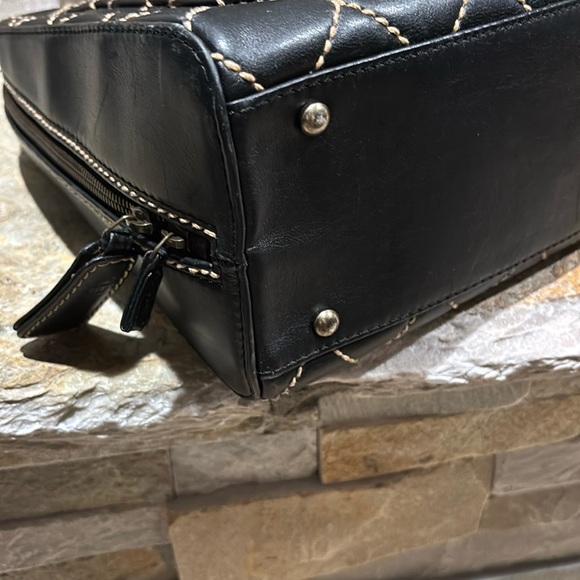 GORGEOUS Authentic CHANEL Black Calfskin Wild Stitch Surpique shoulder bag - Picture 9 of 16